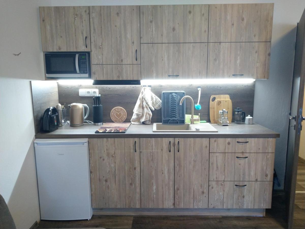 Apartmany Nezarka A Privatni Wellness Jindrichuv Hradec Exterior photo